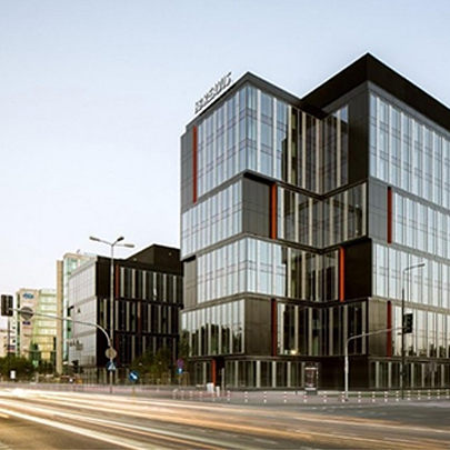 Postępu 14, Warsaw - Connectivity